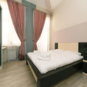 https://apartment-near-olympic-stadium.hotels-of-kiev.com